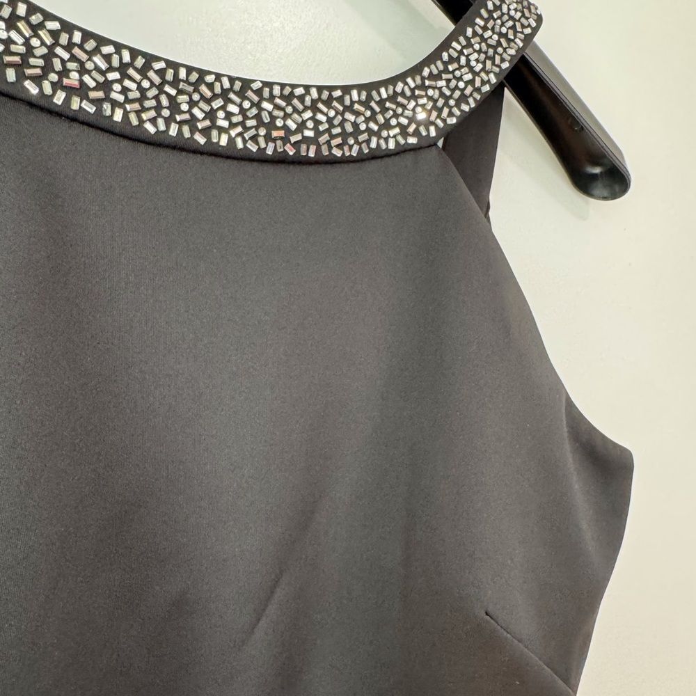 Calvin Klein Black Beaded Neckline Sheath Dress Size 10 Cocktail Evening Dress - Picture 3 of 8